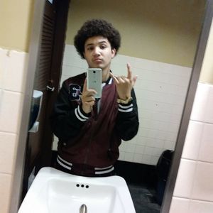 Meet your Posher, Joshua